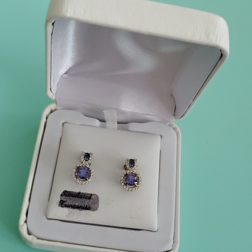 Simulated Tanzanite Amethyst Earrings - Picture 2 of 5
